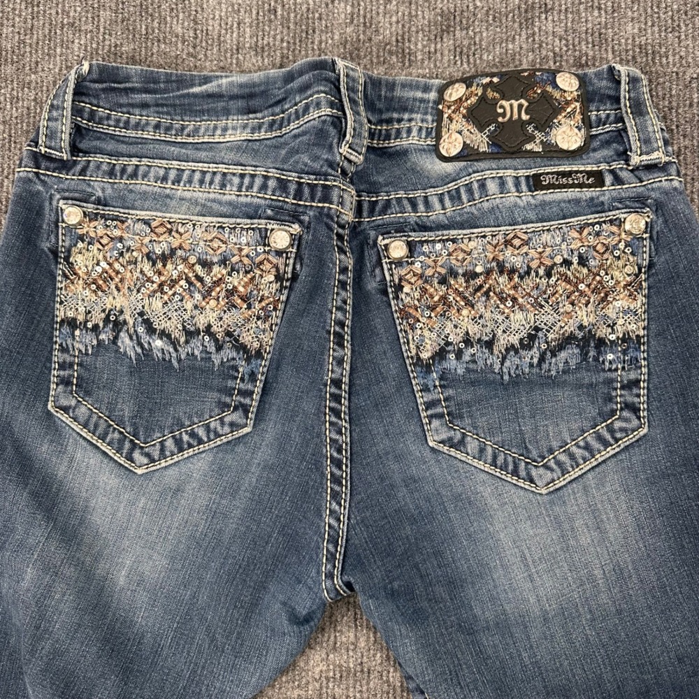 Y2K Miss Me Skinny Jeans Women 28 Embellished Pocket Blue Denim Casual